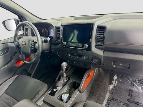 Used 2024 Nissan Frontier Pro-X w/ Technology Package image 27