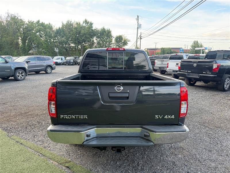 Used 2013 Nissan Frontier SV AWD/4WD image 5