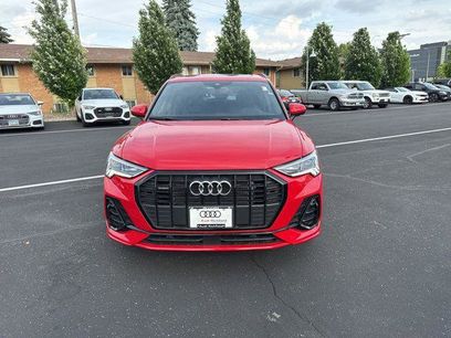 Certified 2025 Audi Q3 2.0T Premium w/ Convenience Package
