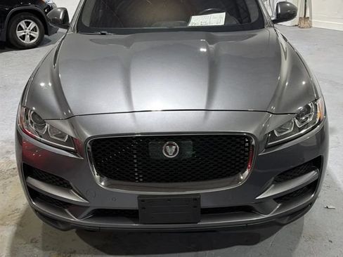 Used 2019 Jaguar F-PACE Premium AWD/4WD image 1