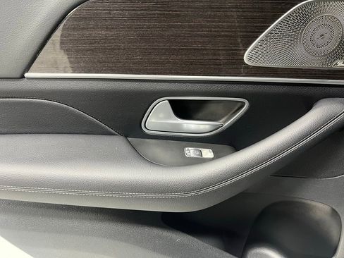 Used 2022 Mercedes-Benz GLE 350 4MATIC image 24