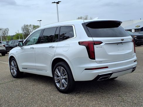Used 2023 Cadillac XT6 Premium Luxury AWD/4WD image 7