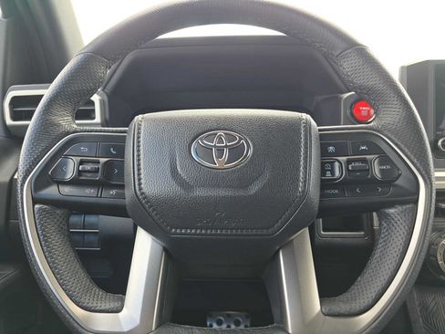 Certified 2025 Toyota Tacoma TRD Sport AWD/4WD image 26