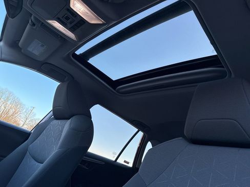 Used 2022 Toyota RAV4 XLE image 14