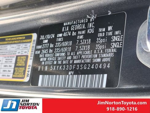 Used 2025 Kia Sportage EX FWD image 32