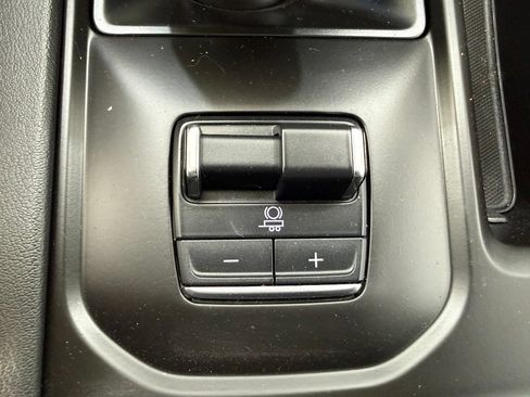 Used 2024 GMC Sierra 1500 Denali AWD/4WD image 44