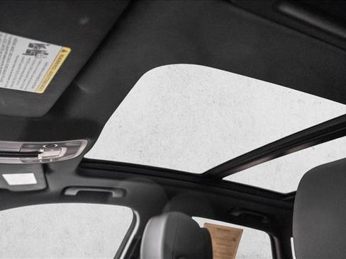 Certified 2025 Audi Q3 2.0T Premium Plus w/ Premium Plus Package image 11