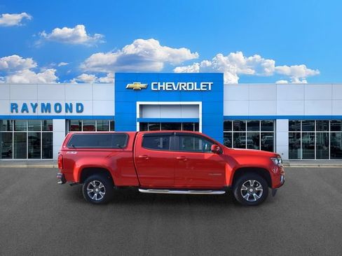 Used 2016 Chevrolet Colorado Z71 AWD/4WD image 2