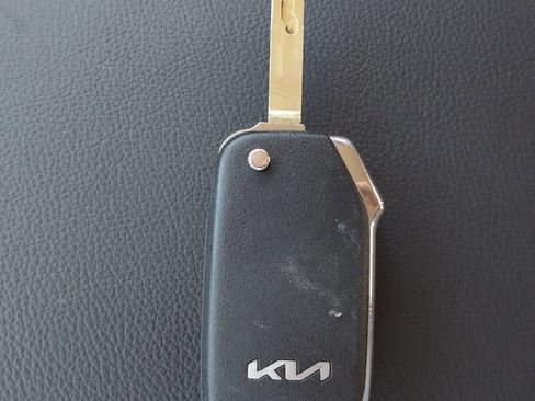 Used 2024 Kia Soul LX w/ Option Group 015 image 27