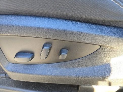 Used 2019 Chevrolet Silverado 1500 LT w/ All Star Edition image 6