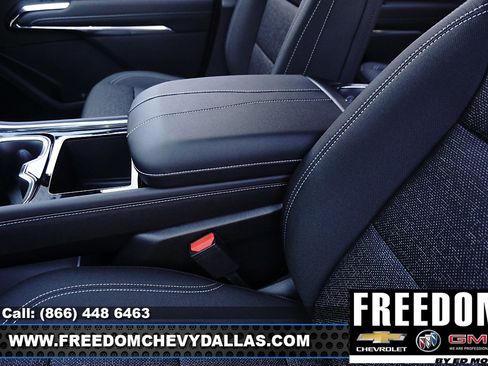 New 2026 Chevrolet Traverse LT w/ Midnight/Sport Edition image 36