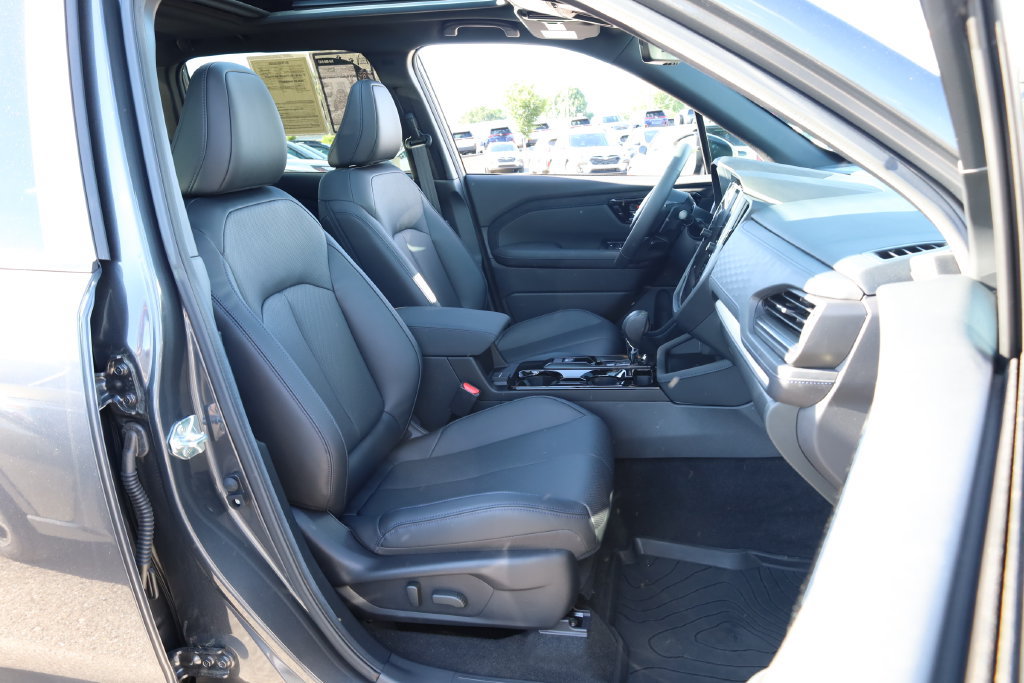 Used 2026 Subaru Forester Limited AWD/4WD image 27