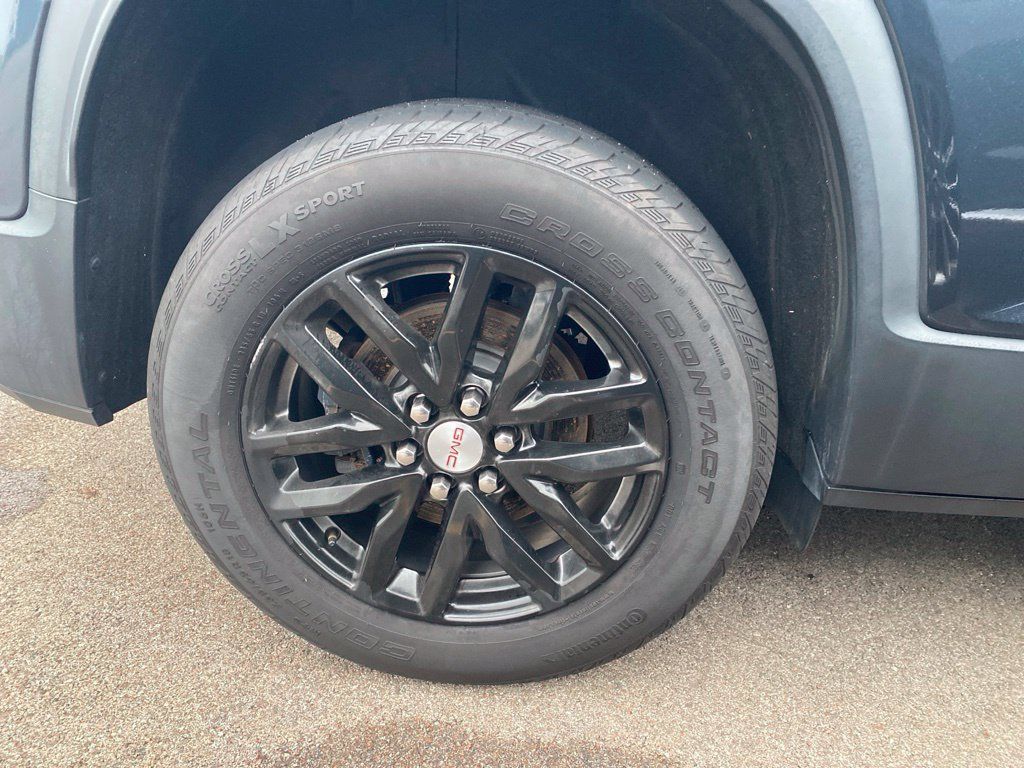 Used 2019 GMC Acadia SLT w/ LPO, Floor Liner Package AWD/4WD image 8