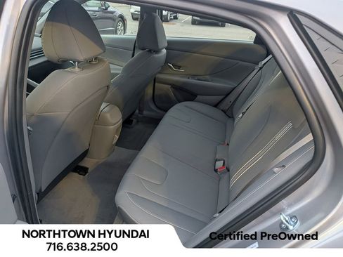 Certified 2025 Hyundai Elantra Sport image 30