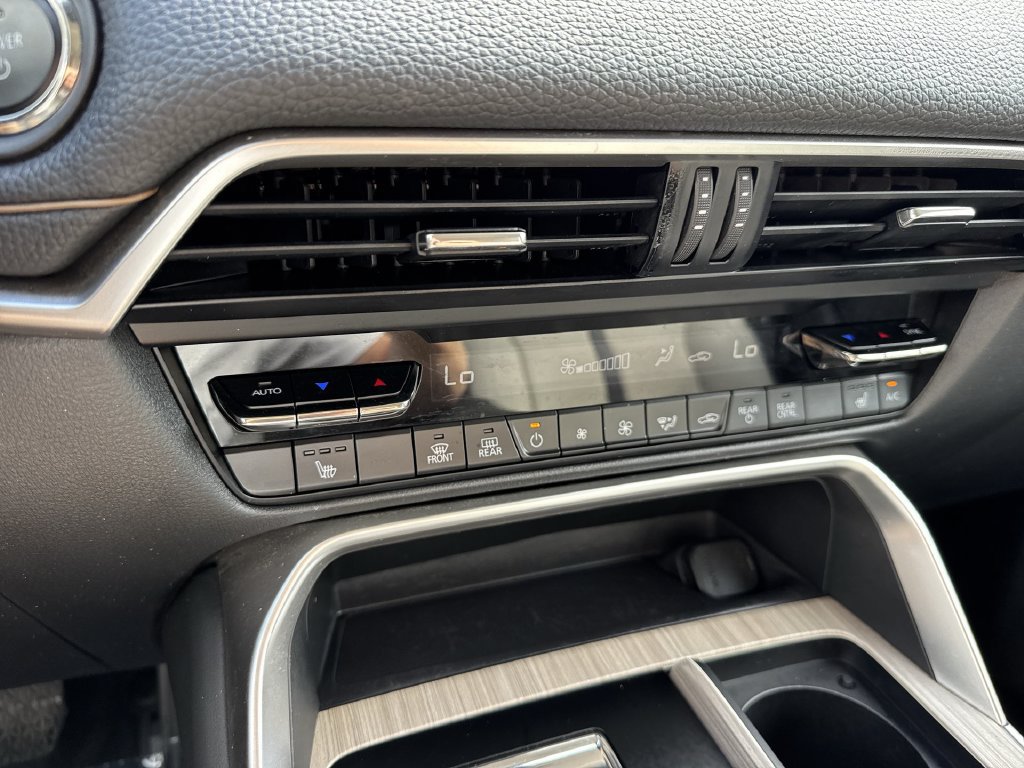 Used 2024 MAZDA CX-90 Plug-In Hybrid w/ Preferred AWD/4WD image 51