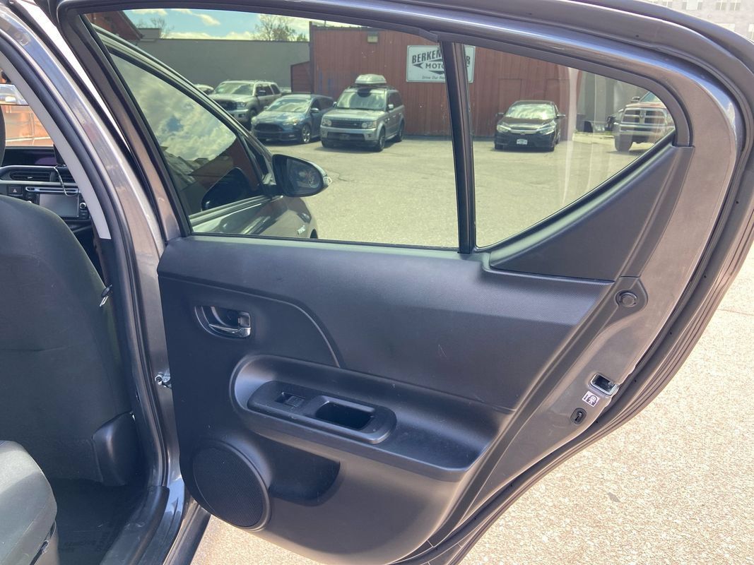 Used 2016 Toyota Prius C Two FWD image 24