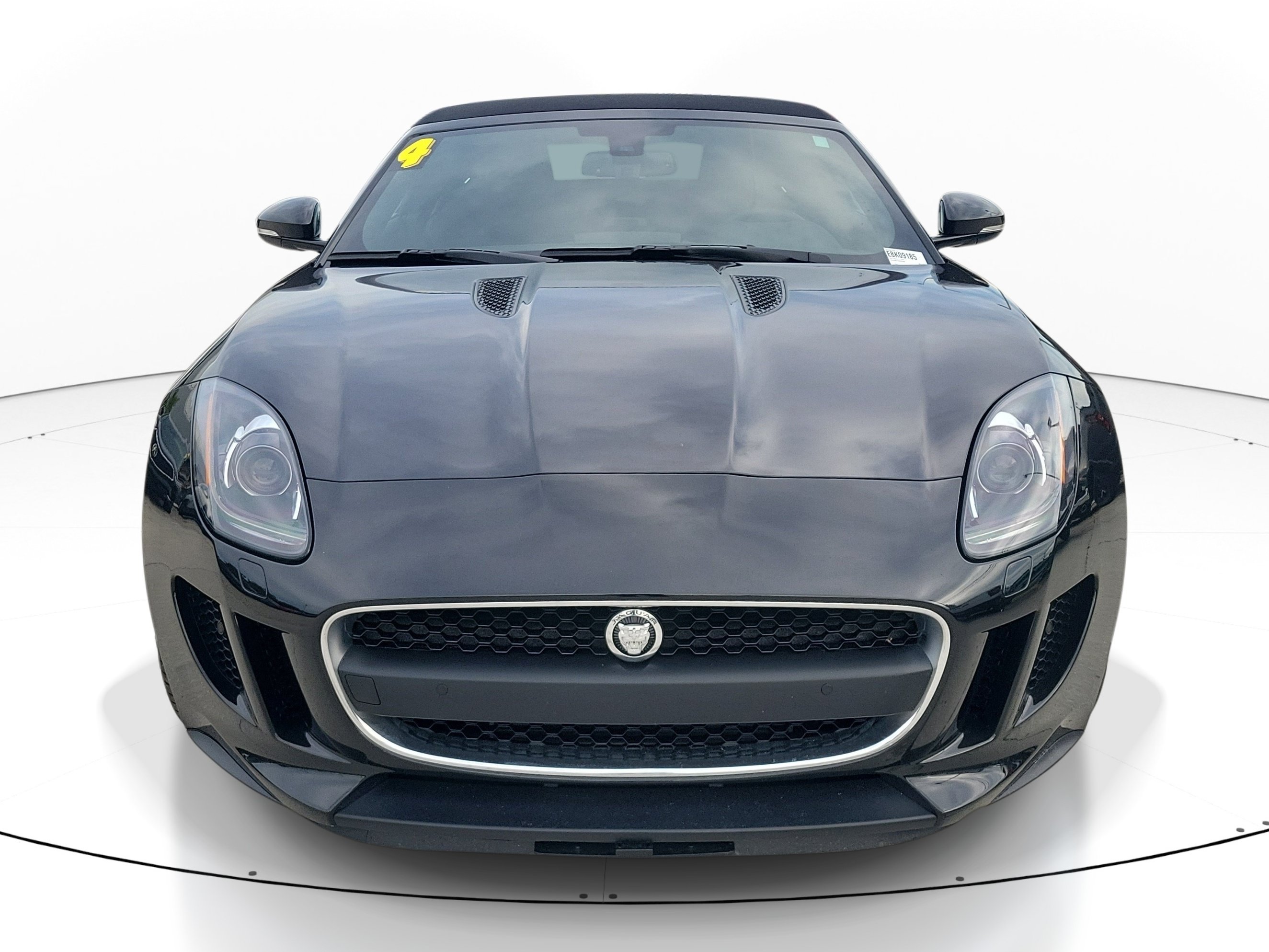 Used 2014 Jaguar F-TYPE Convertible RWD image 2