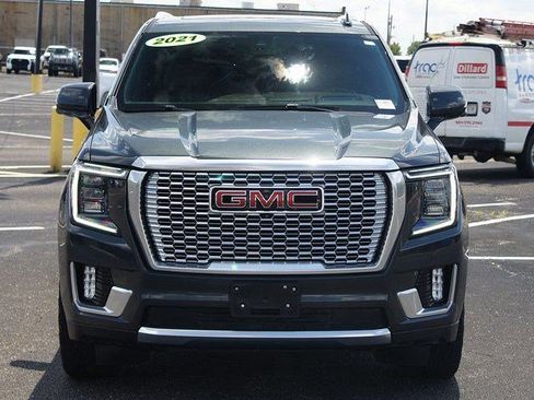 Used 2021 GMC Yukon Denali w/ Denali Premium Package image 22