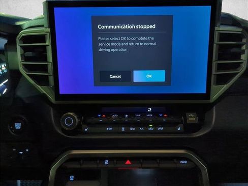 New 2026 Toyota Tundra SR5 AWD/4WD image 12