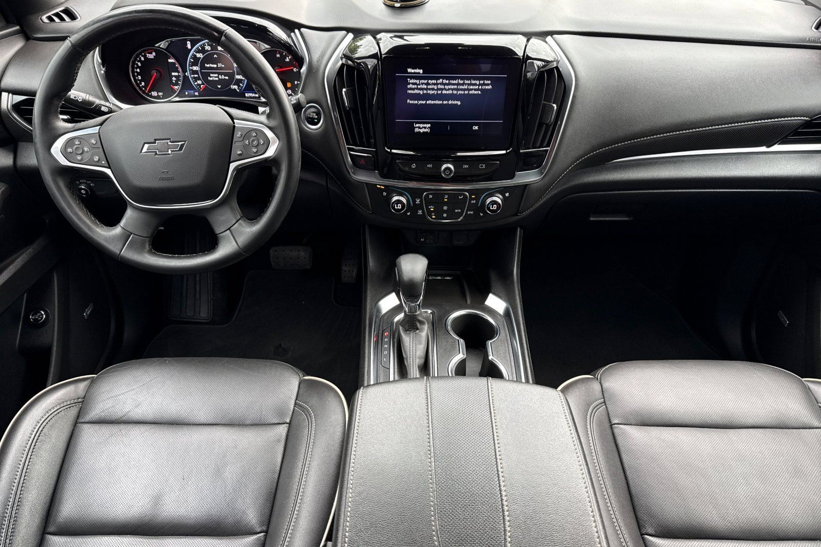 Used 2023 Chevrolet Traverse Premier w/ Redline Edition AWD/4WD image 15