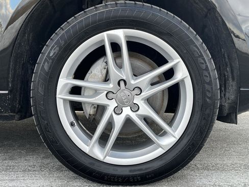 Used 2017 Audi Q5 2.0T Premium Plus w/ Technology Package image 28