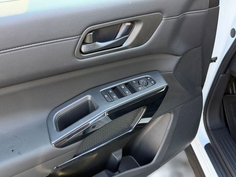 New 2026 Nissan Pathfinder SV FWD image 12