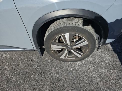 Certified 2023 Nissan Rogue SL w/ SL Premium Package image 9