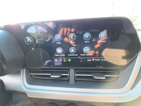Used 2024 Chevrolet Trax LS w/ LS Convenience Package FWD image 15