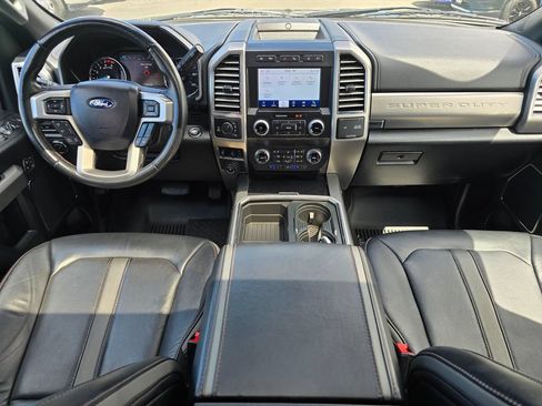 Used 2021 Ford F350 Platinum w/ Tremor Off-Road Package AWD/4WD image 18