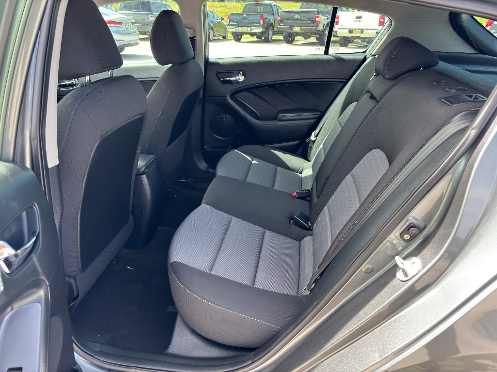 Used 2016 Kia Forte LX FWD image 19