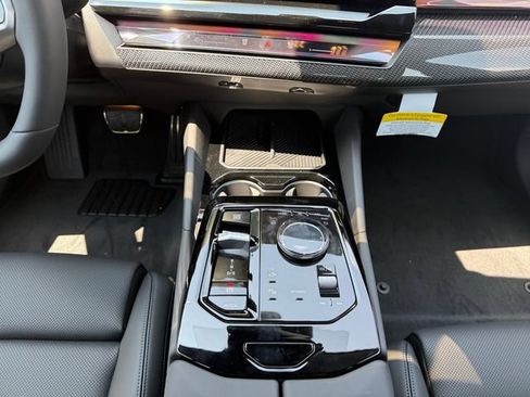 New 2027 BMW 540i xDrive w/ M Sport Package AWD/4WD image 11