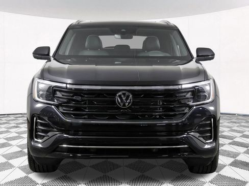 Used 2025 Volkswagen Atlas Cross Sport SEL Premium R-Line AWD/4WD image 14
