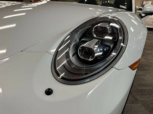 Used 2018 Porsche 911 GT3 image 25