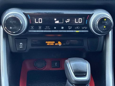 Used 2021 Toyota RAV4 TRD Off-Road image 17