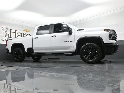 New 2026 Chevrolet Silverado 2500 LT w/ Trail Boss Package AWD/4WD image 2