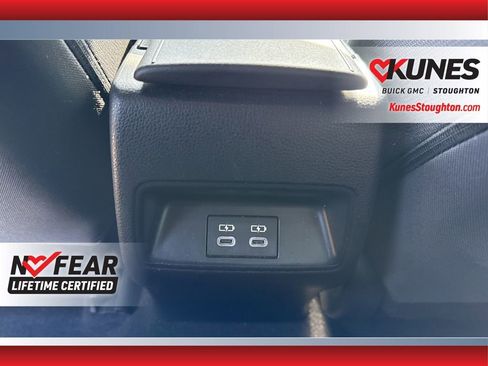 Used 2023 Toyota Corolla SE image 36