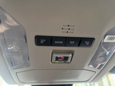 Certified 2025 Toyota RAV4 LE AWD/4WD image 29