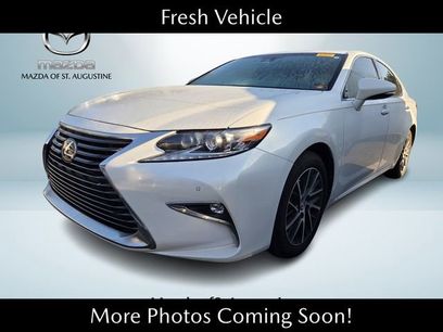 Used 2017 Lexus ES 350 w/ Luxury Package