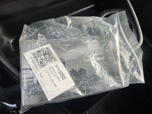 Used 2022 Chevrolet Express 2500 w/ Driver Convenience Package image 35