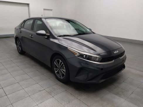 Used 2023 Kia Forte LXS image 13
