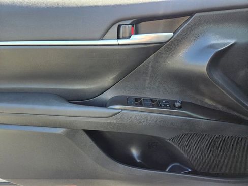 Used 2024 Toyota Camry SE w/ Cold Weather Package image 31