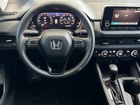 Certified 2023 Honda Accord EX image 16