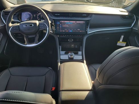 New 2026 Jeep Grand Cherokee L Limited RWD image 16