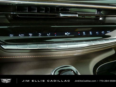 Used 2024 Cadillac Escalade Sport w/ LPO, ONYX Package AWD/4WD image 17