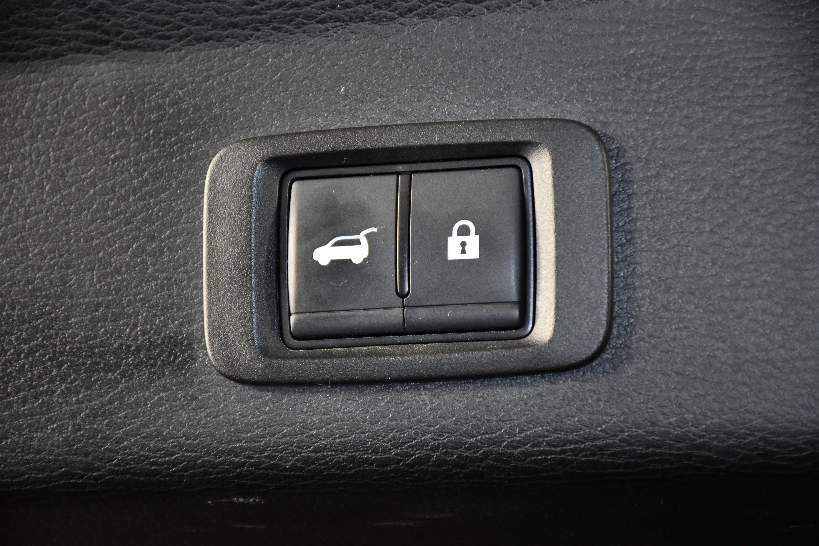 Used 2024 Mitsubishi Outlander SE AWD/4WD image 48