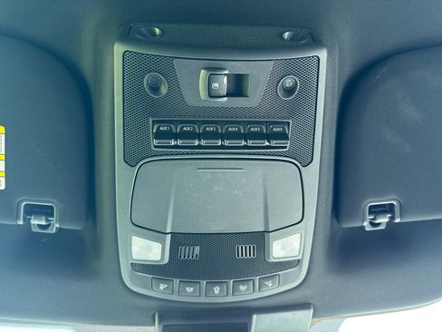 Used 2022 Ford F250 Lariat w/ Lariat Ultimate Package AWD/4WD image 27