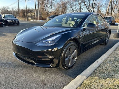 Used 2020 Tesla Model 3 image 4