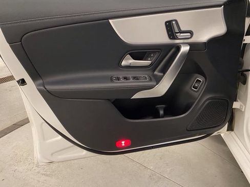 Used 2025 Mercedes-Benz CLA 250 4MATIC image 48