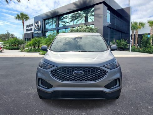 Used 2024 Ford Edge SEL AWD/4WD image 2