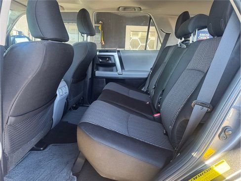 Used 2013 Toyota 4Runner SR5 image 19